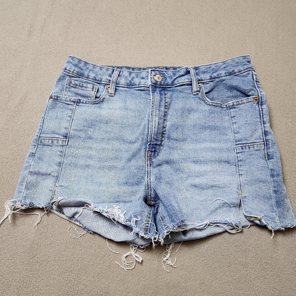 OLD NAVY OG Straight High Rise Distressed Jean Shorts Sz 14